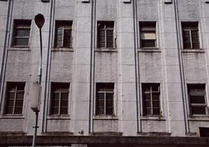 商業施設や住居に活用するコンテナの値段