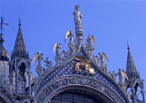 CASBEEで建築物の環境性能を評価